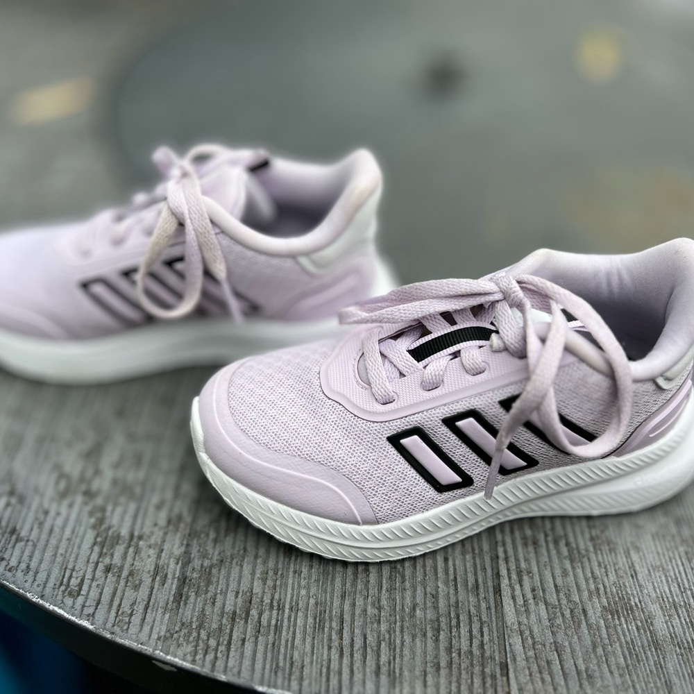 Adidas Purple Sneakers Modern Design Breathable
